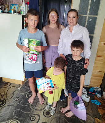 Усть-Илимское отделение ВДПО оказало помощь многодетной семье из поселка Невон