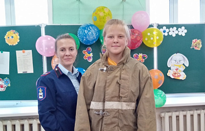 Эстафета "Юные пожарные" в школе №23 р.п. Чунский