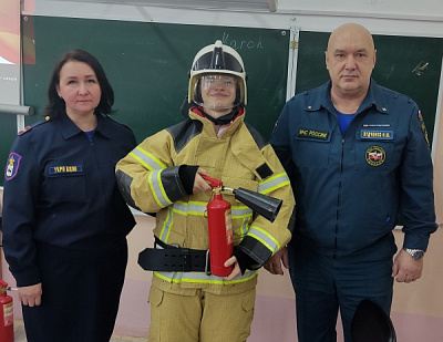 Открытые уроки по пожарной безопасности для восьмиклассников школы №1 города Усть-Кута