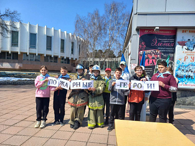 Большой праздник для жителей города Ангарска подготовили пожарные в честь своего дня рождения!