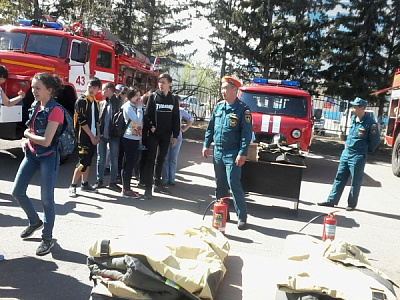 Акция «Молодежь Прибайкалья против пожаров» в п. Усть-Ордынский 