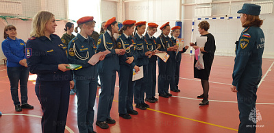 Иркутское региональное отделение ВДПО приняло участи в судействе тематической игры "Девчата МЧС"
