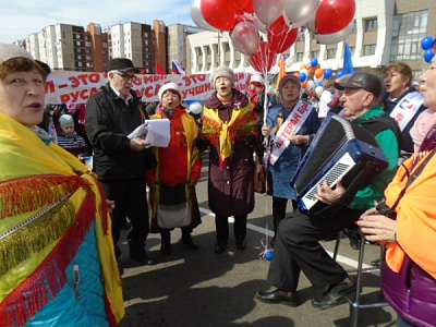 Праздничное шествие в честь Дня Победы в г. Братске