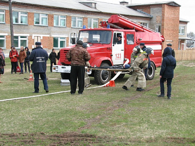 Соревнования дружин юных пожарных среди школ Братского района