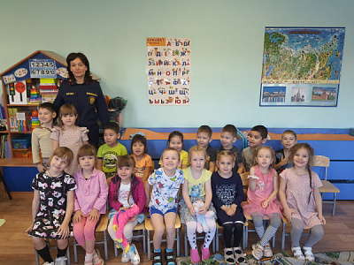 Уроки пожарной безопасности в детском саду №102 города Иркутска