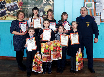 Награждение победителей и призёров конкурса детского творчества «Неопалимая Купина» в Саянске