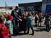 Шелеховские школьники поздравили огнеборцев с профессиональным праздником