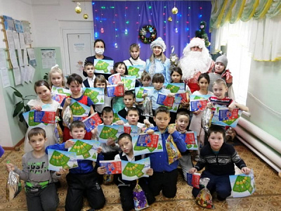 Подарки от ВДПО детям Качугского района
