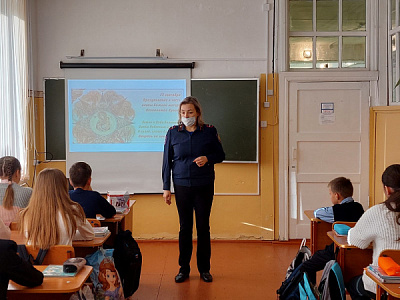 Школьникам села Мельница об иконе "Неопалимая Купина"