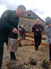 50 саженцев сосны высадили добровольцы и сотрудники государственной пожарной лесной охраны