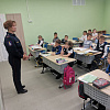 100 учеников первых классов и 5 педагогов приняли участие в уроке безопасности